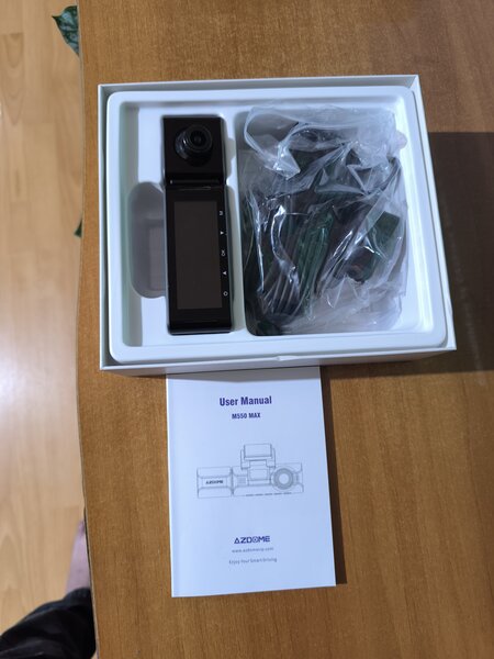 Camera auto tripla Azdome 550